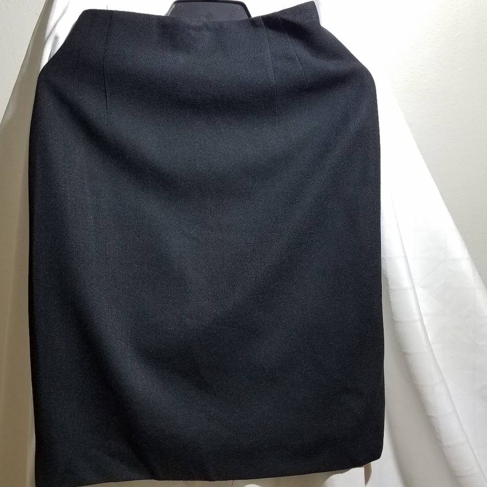 Jones NY pencil skirt size 8-10